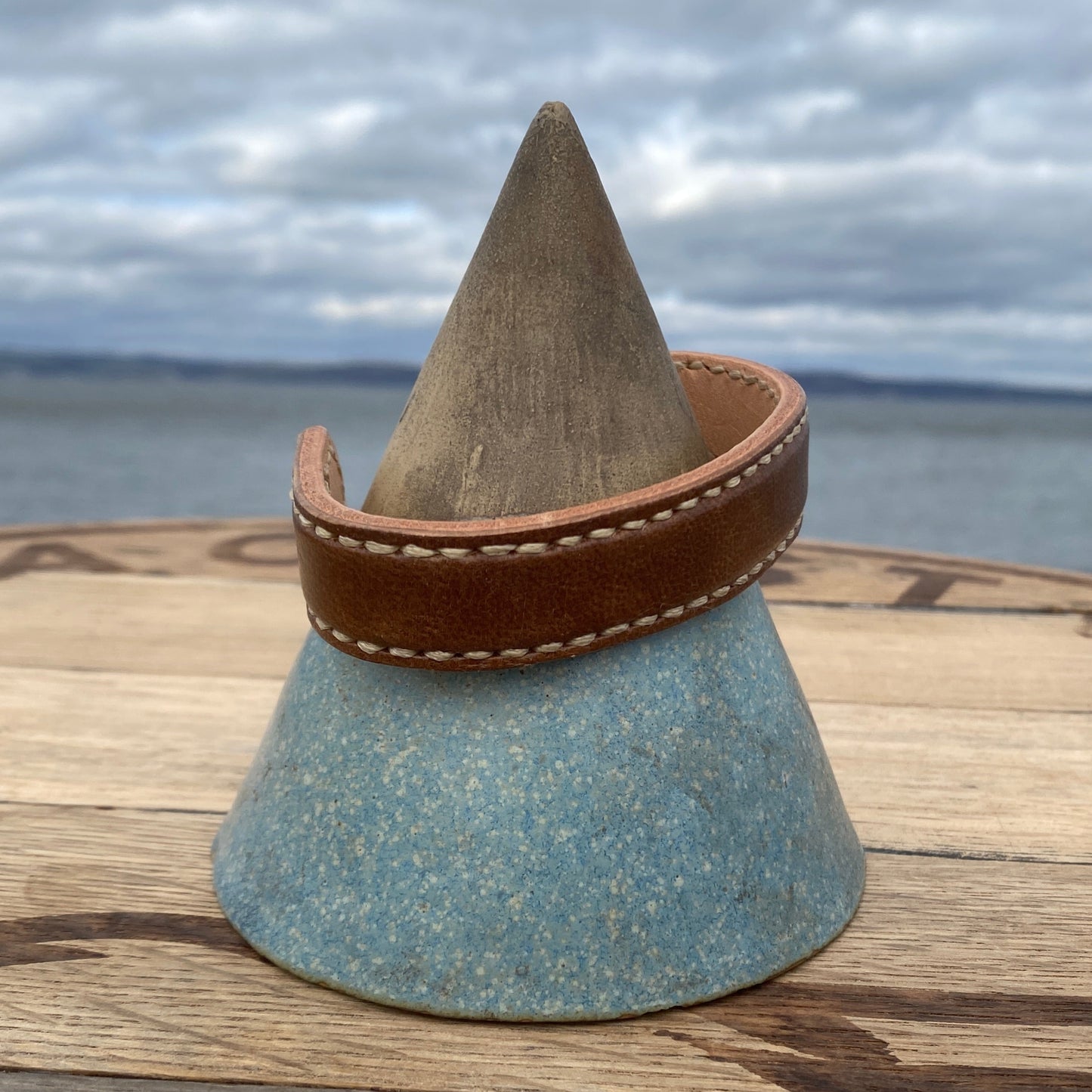 'ardcore Cuff