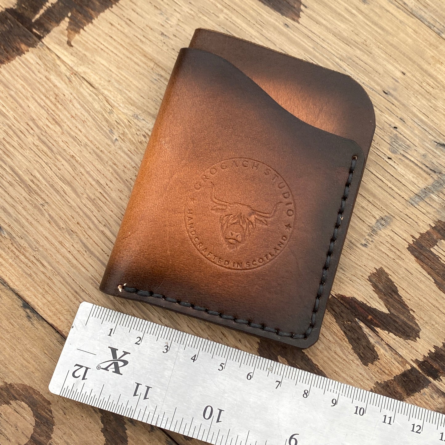 Folded card case (Tan starburst)