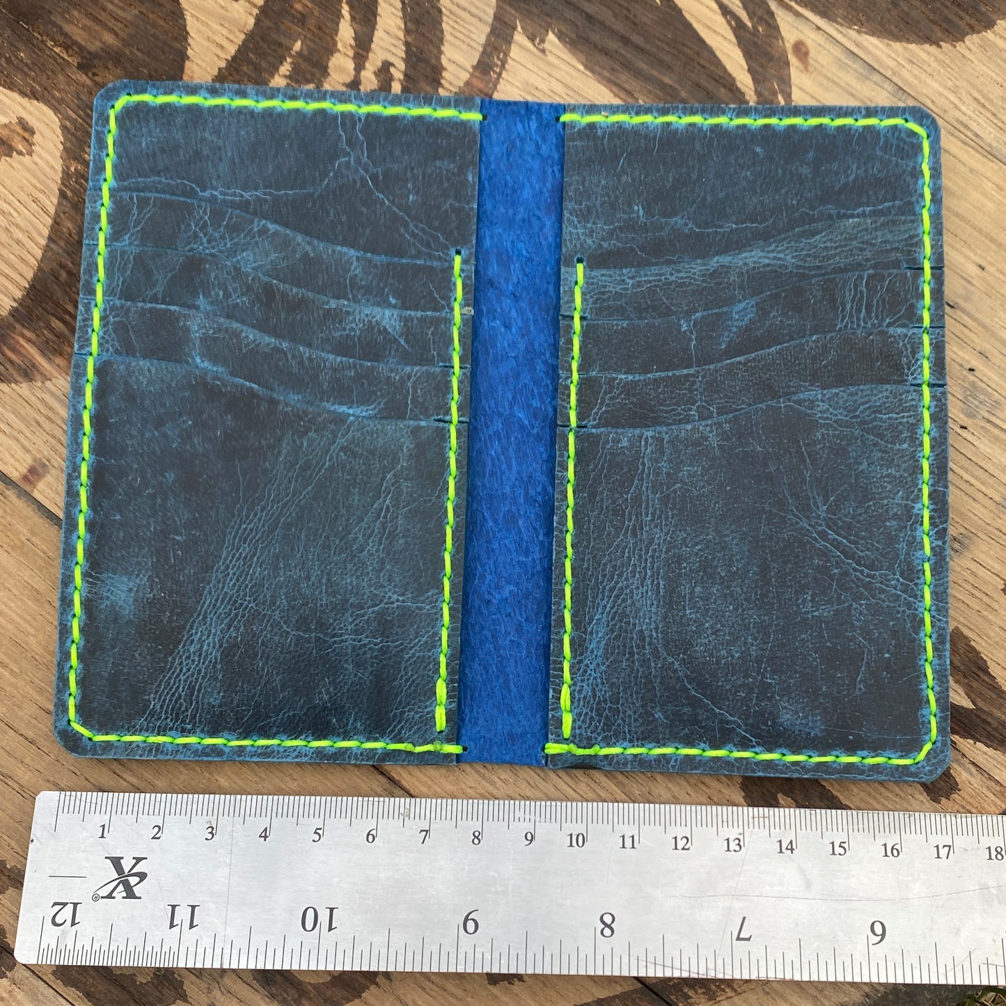 Slim bi-fold long wallet (Flouro Goat)